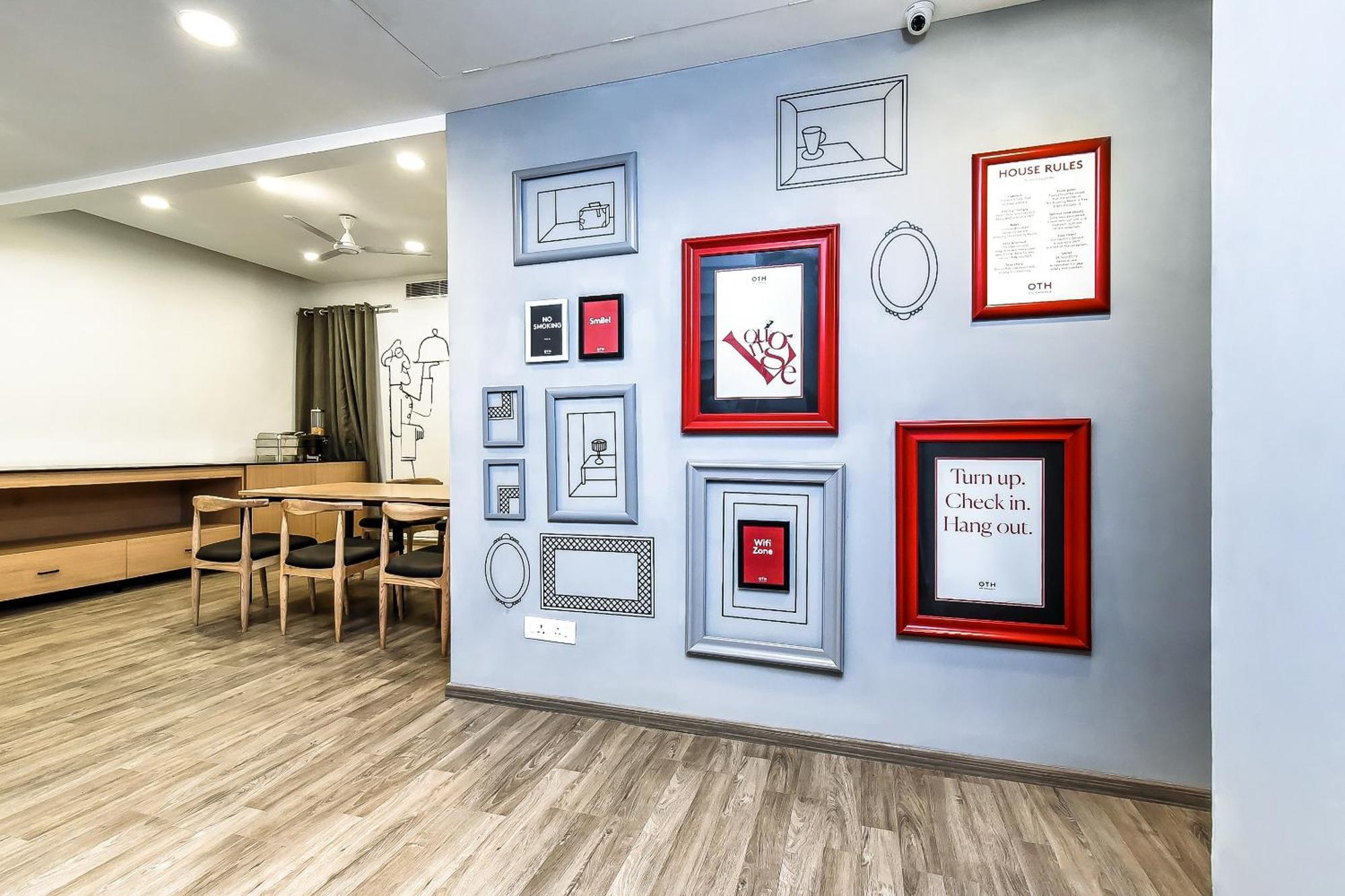 Townhouse Sky Hotel Ludhiana Luaran gambar